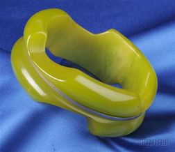 Bakelite and Chrome Bangle